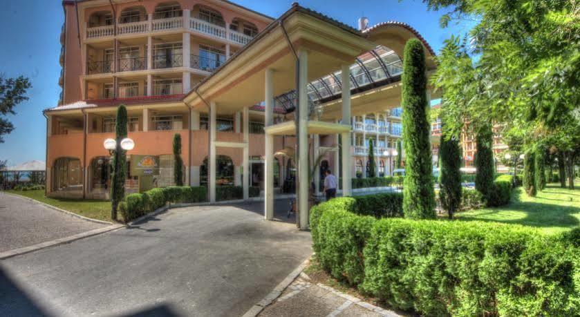 Andalucia Beach Hotel Elenite Exterior photo